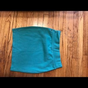 Like new Lacoste stretchy skirt size 38(S)